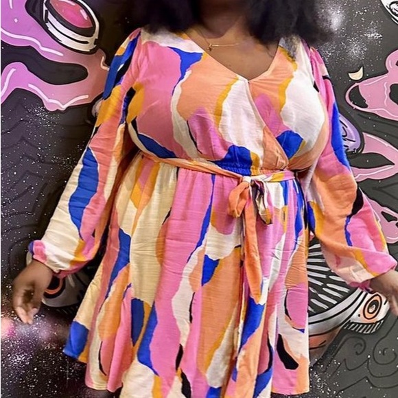 Ava & Viv Abstract Print Balloon Sleeve Midi Dress Plus Sz 1X - Picture 4 of 5